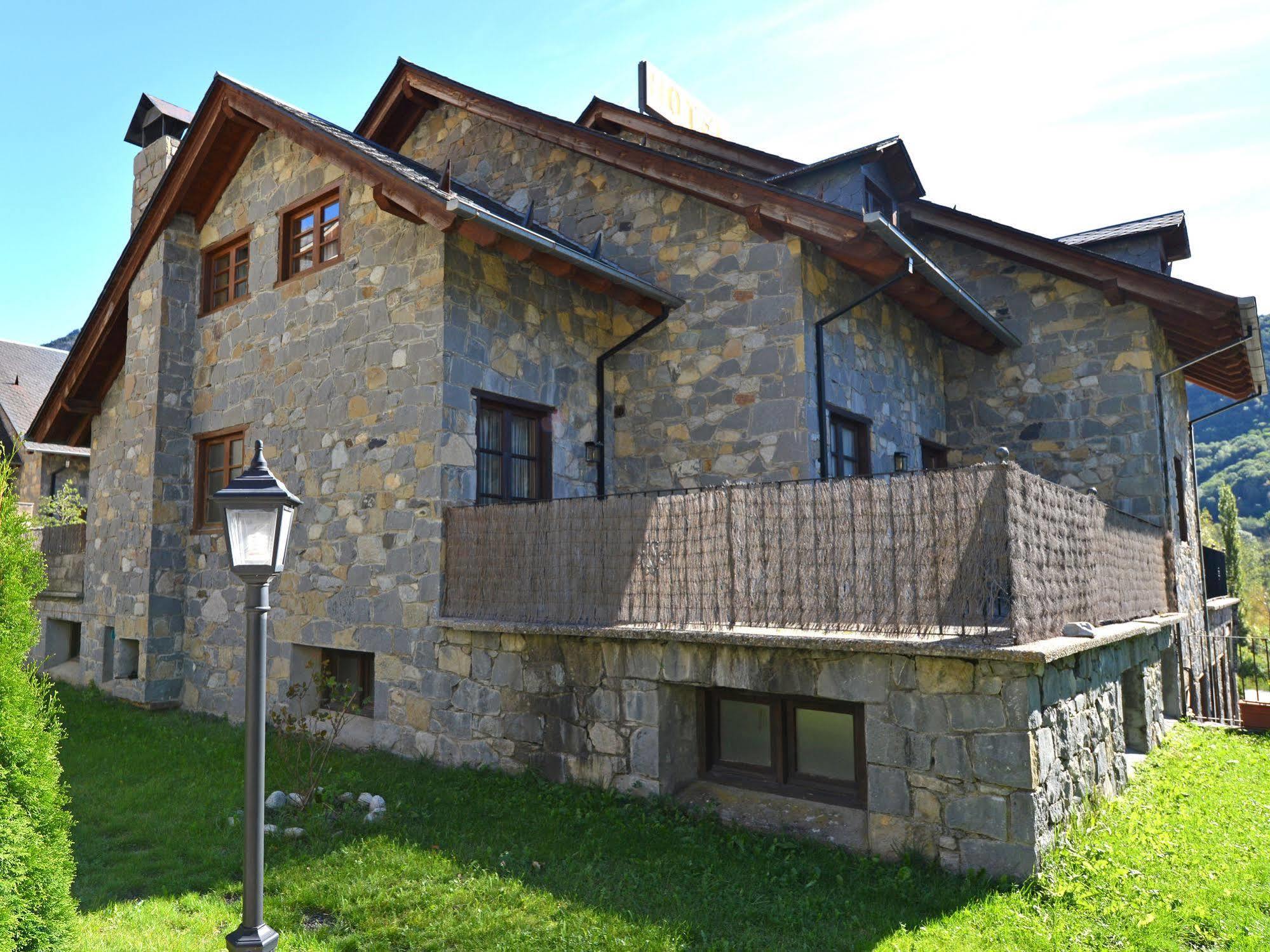 San Anton Benasque Hotell Exteriör bild