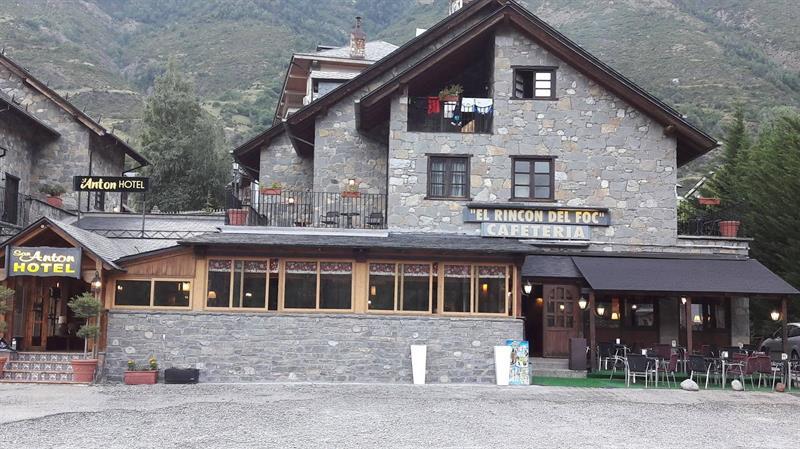 San Anton Benasque Hotell Exteriör bild